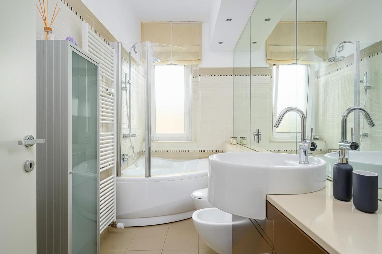Stylish Condo Garibaldi Sempione 85M2 - Self Check-In Milano Eksteriør billede